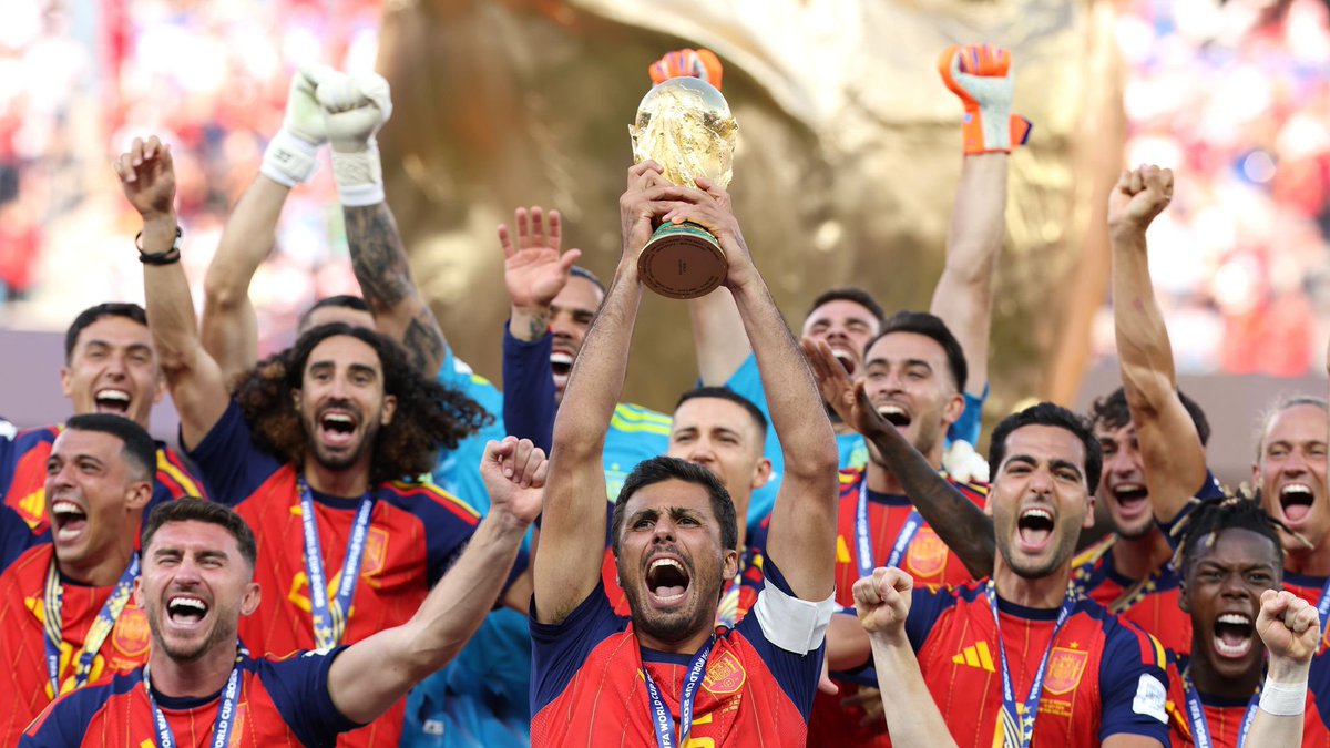 SGallardo6248's tweet photo. @PityMartin83628 @EspanaXtra Primero: victoria de España 2-3
Segundo: argentina 
Tercero: a callar https://t.co/TPwLHRL842