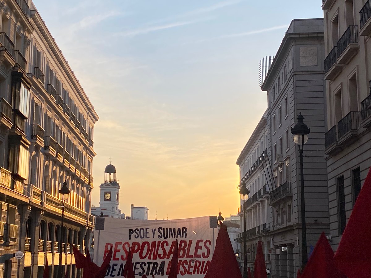 irene_celapela's tweet photo. Fueran rentistas de Madrid, vivienda justa y segura para todas https://t.co/qXRKWopnvK