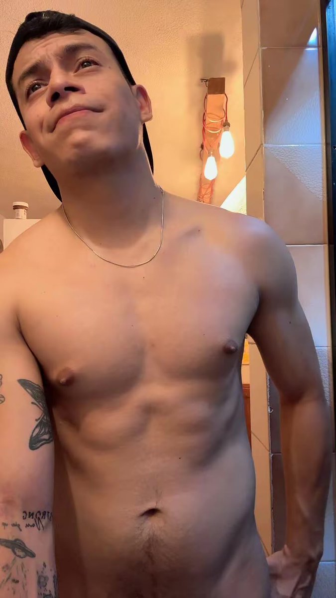 luisille96's tweet photo. 🔥Buenos y calientes días 😎🫰🏽 https://t.co/Vwn5foxfGn