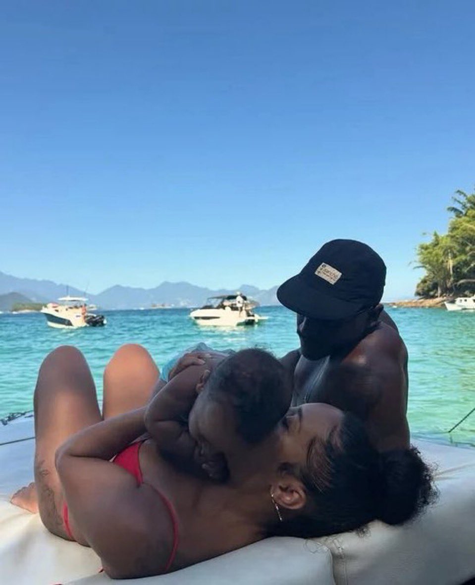 47djv's tweet photo. i want my own lil family.. that’s it fr https://t.co/kzczo2syg6