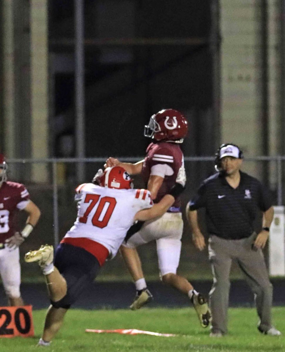 ClaytonStratto3's tweet photo. Our team has made huge strides since week 1! Mid season highlights. @KYFUTURESTARS @CoachHBrown8 @jeffowens95 @coachlane9 @CoachElfers @Steve_Wallace_2 @trevor_vines @F_Huggins80 @drew_toennies @ChiefSmoke10 @Bryan_Ault @Coach_SMurray @coachtmsj @Coach_StrickOL @coachkeithclark https://t.co/YVDqeiREBU