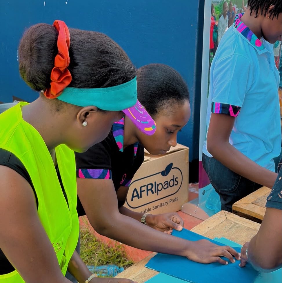 RctWakiso's tweet photo. Our ROLI Officer, #Shadia, joined fellow Rotaractors in Koboko for the ROLI menstrual hygiene project an initiative by @Rolid9213_ in @RotaractD9213 

The project contributed to the mission of promoting menstrual health and access to reusable sanitary pads for girls. https://t.co/MOZEBtThdR