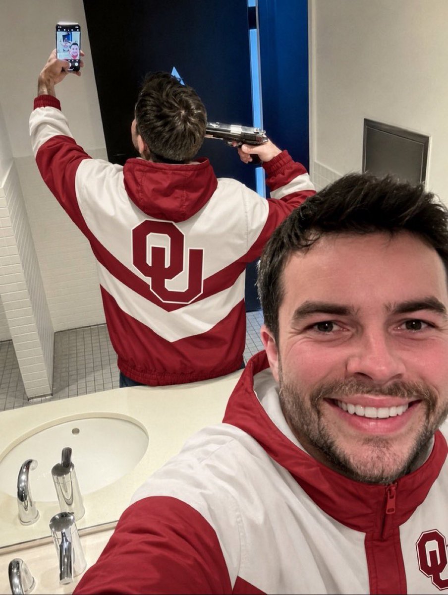 Pokinatcha_Punk's tweet photo. @OU_Football @OKProtonCenter https://t.co/Mcs9Geo1Xq