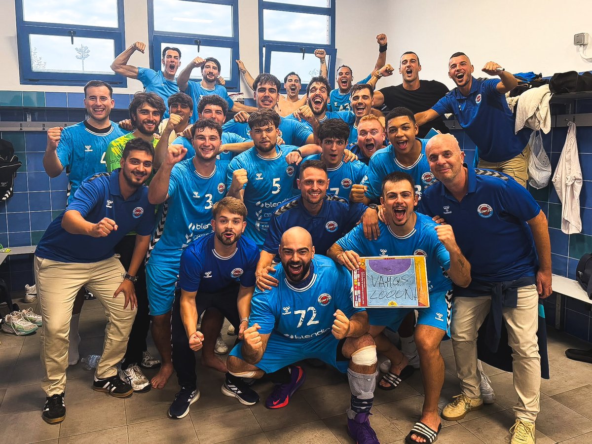 bmSinfin's tweet photo. Oye jefe @Herrerolon que tu pizarra está a buen recaudo 😉

Está va por y para ti, VAMOSSSSS💙

⚫️🔵 #AúpaSinfín #SinfínEsUnSueño #LaAlbericiaNuncaSeRinde https://t.co/ns79wFfOcA