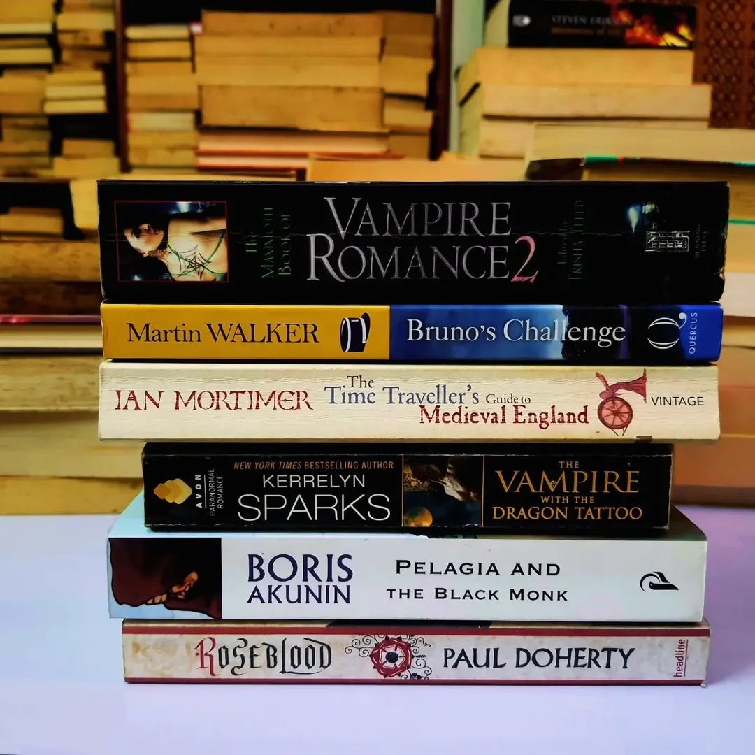 MiduHadi's tweet photo. Book Title Stack:
Find a book with a/an:
♡ Number in the title
♡ Character's name in the title
♡ Important setting in the title
♡ Animal in the title
♡ Color in the title
♡ One-worded title
#bookishchallenge #booktitles #bookstack #midureads #bookstagram https://t.co/8qK4QMSa9Y