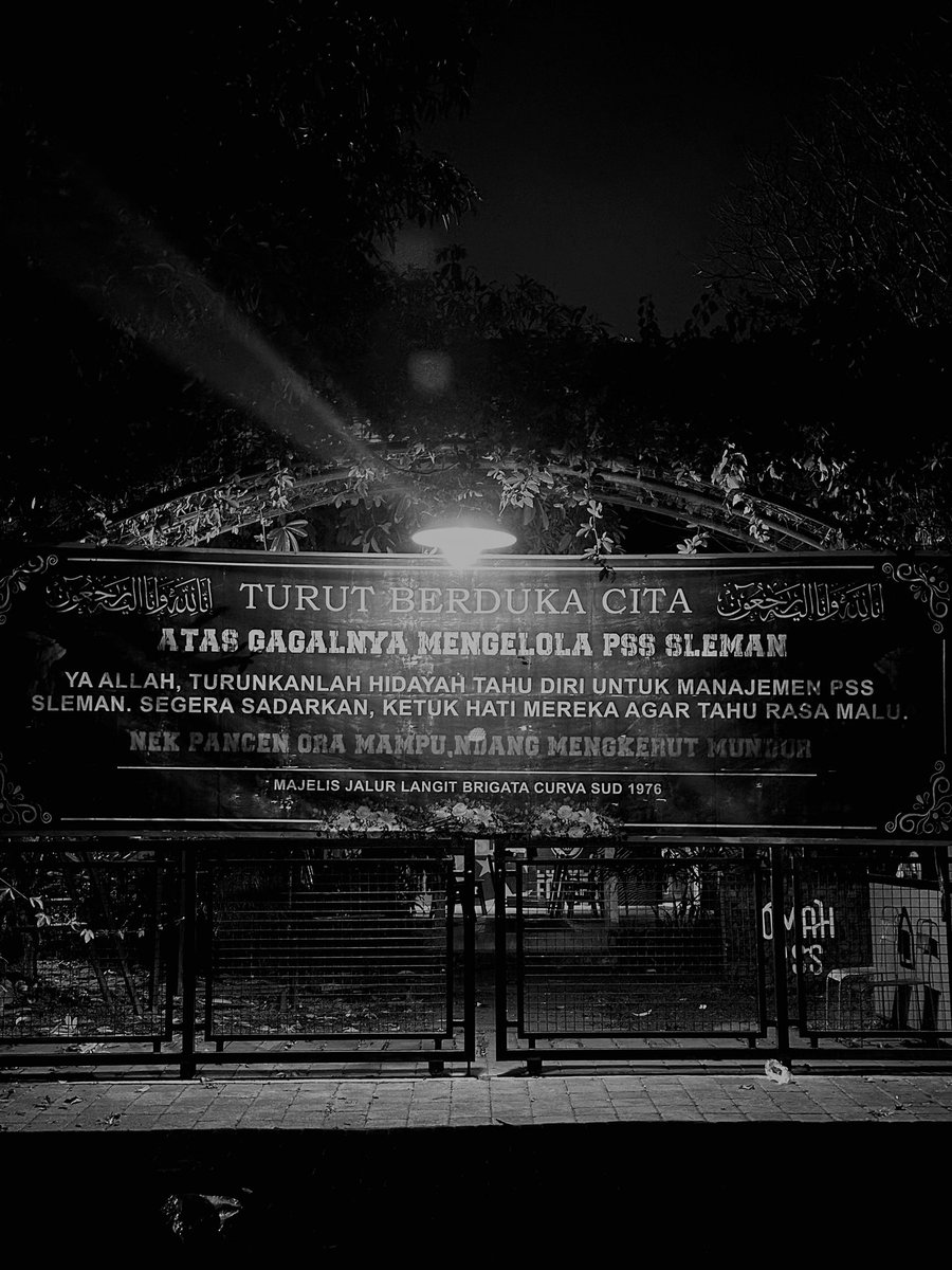 JalurLangit1976's tweet photo. Assalamualaikum wr. wb.
Semoga segera mendapatkan hidayah🙏🏻
Dungo dinungo https://t.co/8UIuPWbFTn