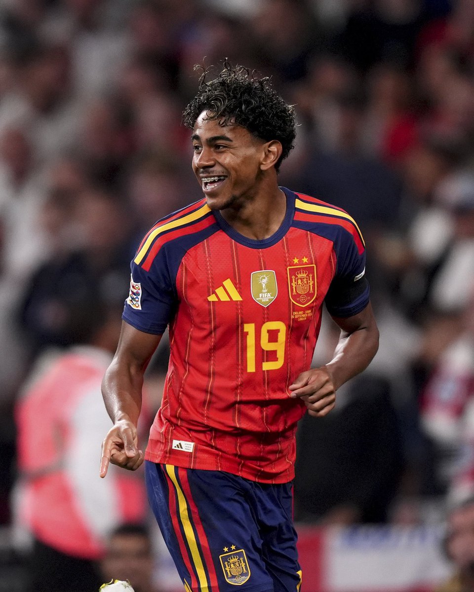 ActuFoot_'s tweet photo. 🚨🚨 L’ESPAGNE 🇪🇸 N’A PLUS PERDU DEPUIS 19 MATCHES ET 475 JOURS !!!! 💪🤩

Série en cours :

✅ 3-2 vs Angleterre 🏴󠁧󠁢󠁥󠁮󠁧󠁿 
✅ 1-0 vs Argentine 🇦🇷
✅ 2-0 vs France 🇫🇷
✅ 2-1 vs Belgique 🇧🇪
✅ 1-0 vs Portugal 🇵🇹
✅ 3-0 vs Autriche 🇦🇹
✅ 1-0 vs Uruguay 🇺🇾
✅ 4-0 vs Arabie saoudite 🇸🇦
🤝 0-0 vs Cap-Vert 🇨🇻
✅ 3-1 vs Pérou 🇵🇪
🤝 1-1 vs Irak 🇮🇶
🤝 0-0 vs Égypte 🇪🇬
✅ 3-0 vs Serbie 🇷🇸
🤝 2-2 vs Turquie 🇹🇷
✅ 4-0 vs Géorgie 🇬🇪
✅ 4-0 vs Bulgarie 🇧🇬
✅ 2-0 vs Géorgie 🇬🇪
✅ 6-0 vs Turquie 🇹🇷
✅ 3-0 vs Bulgarie 🇧🇬