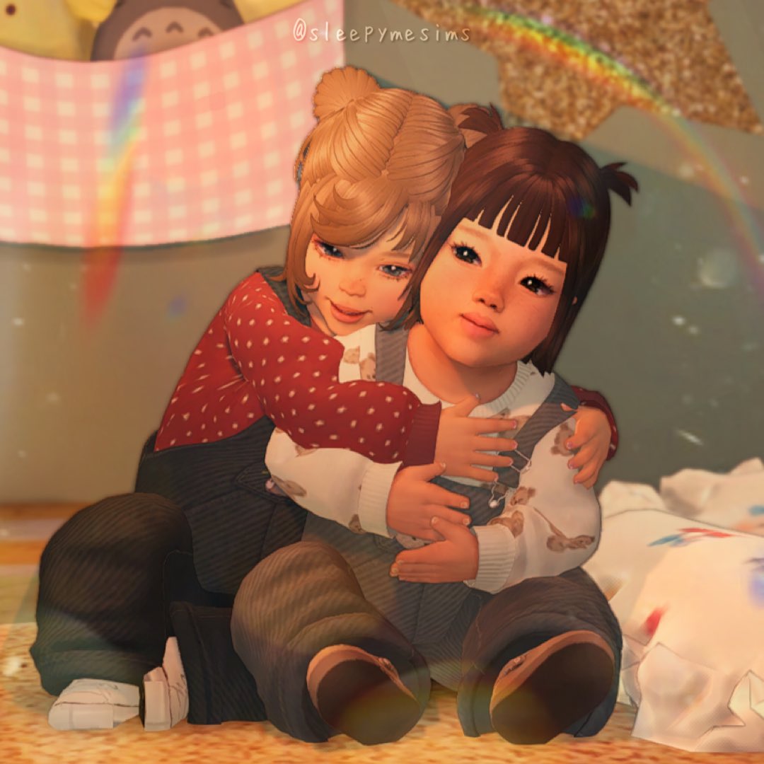 sleepymesims's tweet photo. tiniest duo ever ⚘.⋆˚࿔ https://t.co/heetYaLeu9