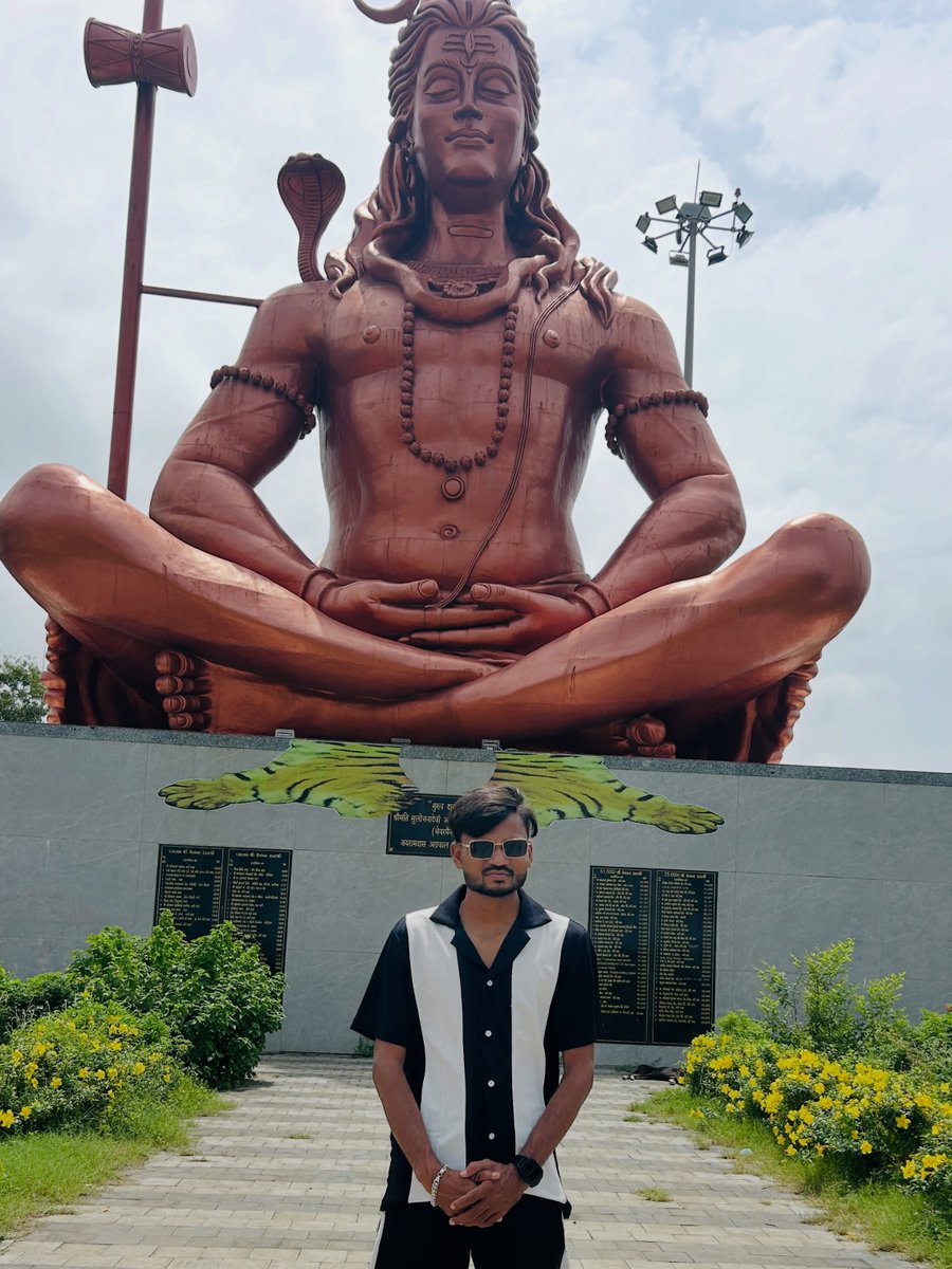 ameliabakerupsg's tweet photo. Best wishes for Shravan. https://t.co/NuSAw5o9gI