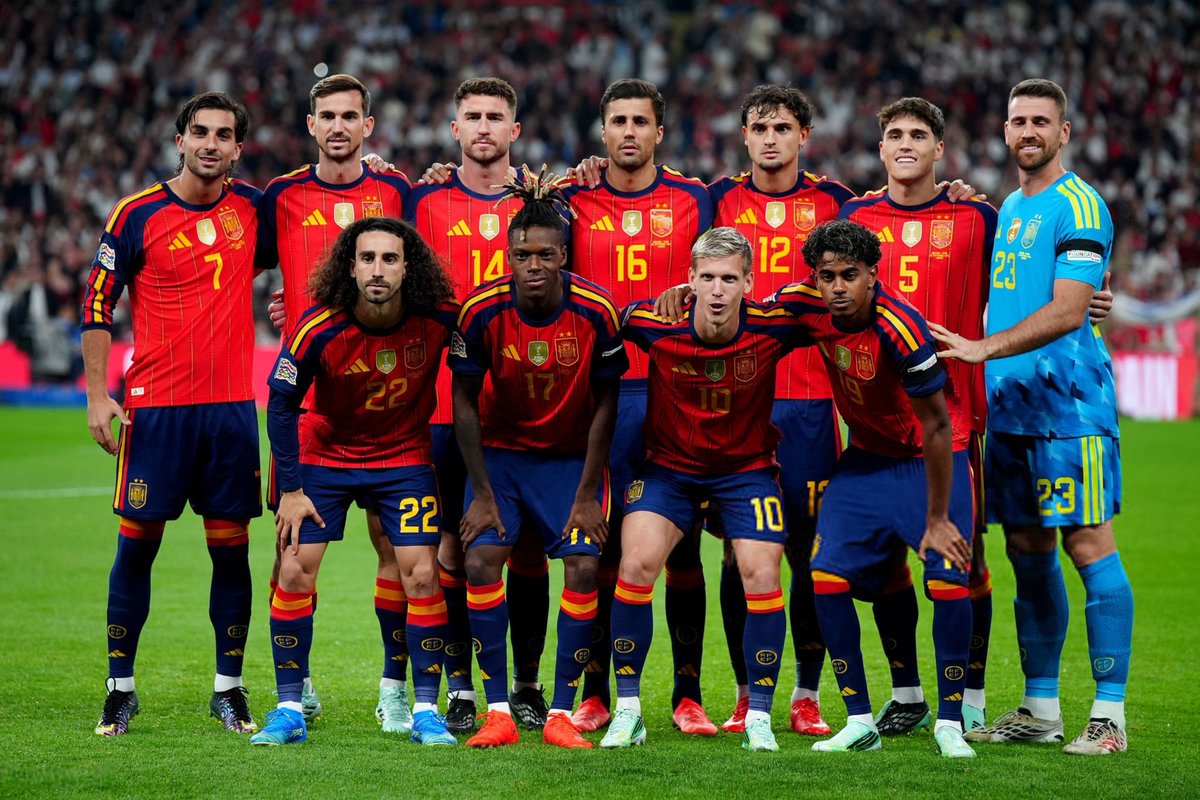 evermorechen's tweet photo. SPAIN WON    𝅄    ★     ۪   💫 https://t.co/FyEpGm9IbP