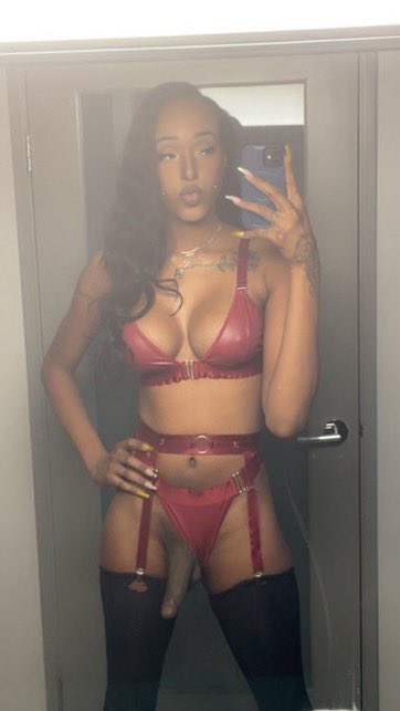 annygrane11's tweet photo. I was told I'm not that pretty 🥺🥀
https://t.co/5sm7EqTMaX https://t.co/fhIZ0rWFkR