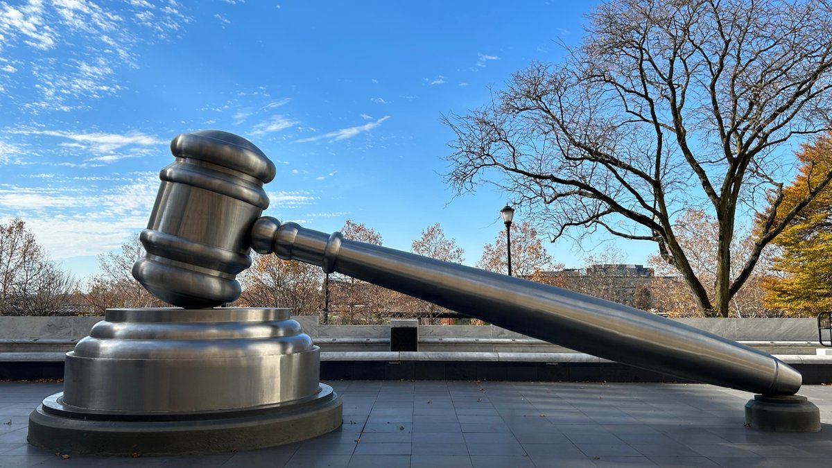 OHSupremeCourt's tweet photo. The Lawyers’ Fund for Client Protection reimbursed nearly $100,000 to 12 victims of attorney theft at its September meeting. 
Find out more ➡️ https://t.co/L6LhqoZz51 https://t.co/wbzHs3bOXW