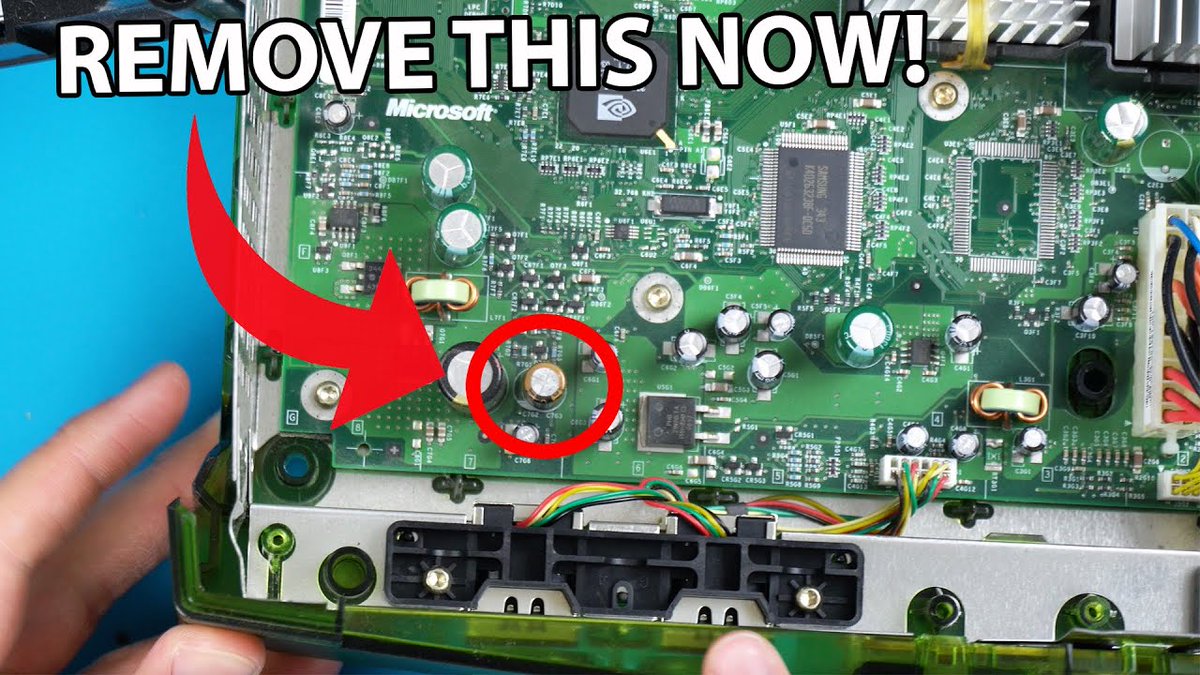 XB_LIVE's tweet photo. Clock capacitor
Unofficial October ritual: have you replaced yours? Survivors, repaired boards, and people who just unplug it. Status? #OriginalXbox #OGXbox https://t.co/RRMhhT50oB