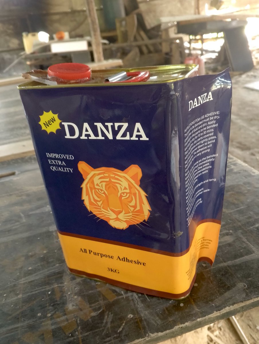da_rocha1224's tweet photo. Two company one product🥺
Nija my country 😝 https://t.co/8GovqNDIRW