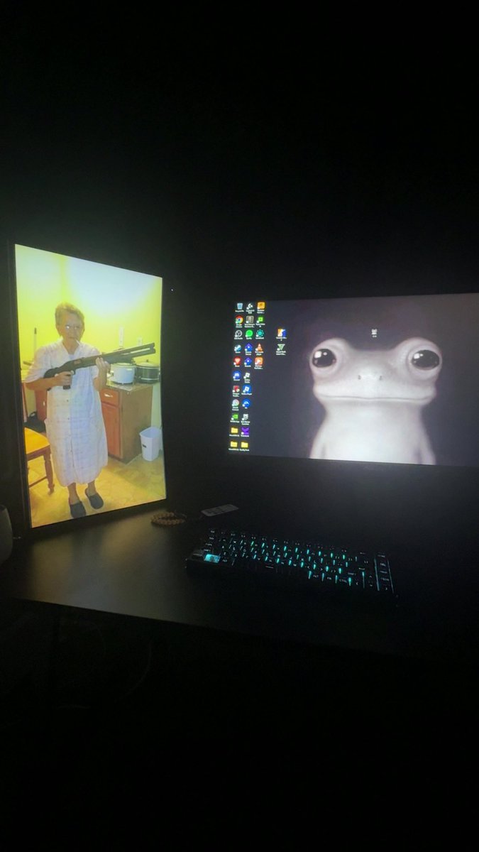 thjwrld's tweet photo. What a W setup https://t.co/woV0iP1pj6