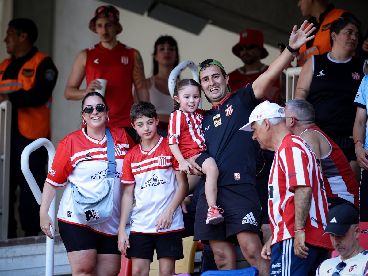 EdelpOficial's tweet photo. Siempre estaré a tu lado, Pincharrata querido ✊🇦🇹 https://t.co/znGeeCTG12