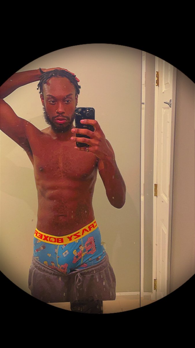 deshawnpledge's tweet photo. 🧿 https://t.co/oISxXvPpCa