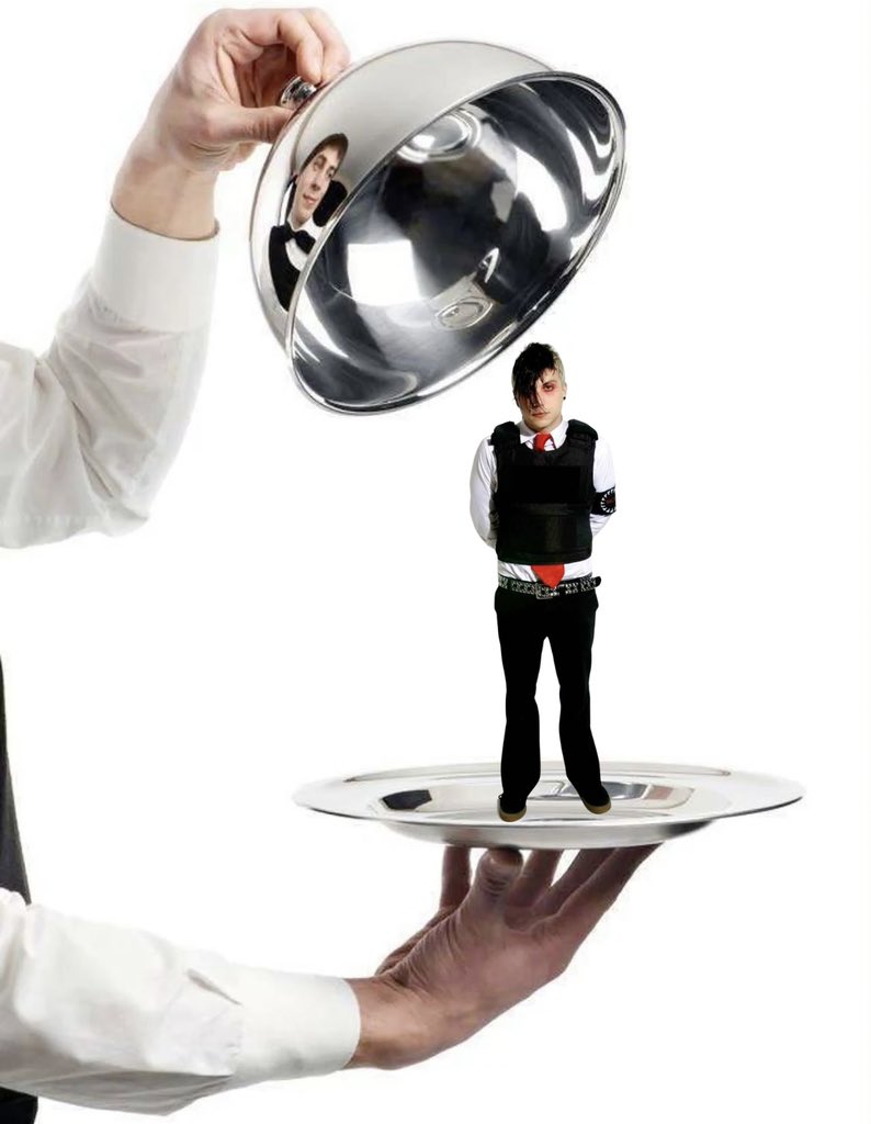 magaroan's tweet photo. please have your dish or they will gonna kill you https://t.co/7ObIkXdNCt