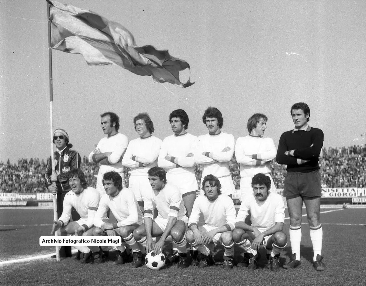 LecceArchive908's tweet photo. #UsLecce 1973-1974 Archivio fotografico Nicola Magi #UsLecce #LecceArchive https://t.co/IblZOr2Siv