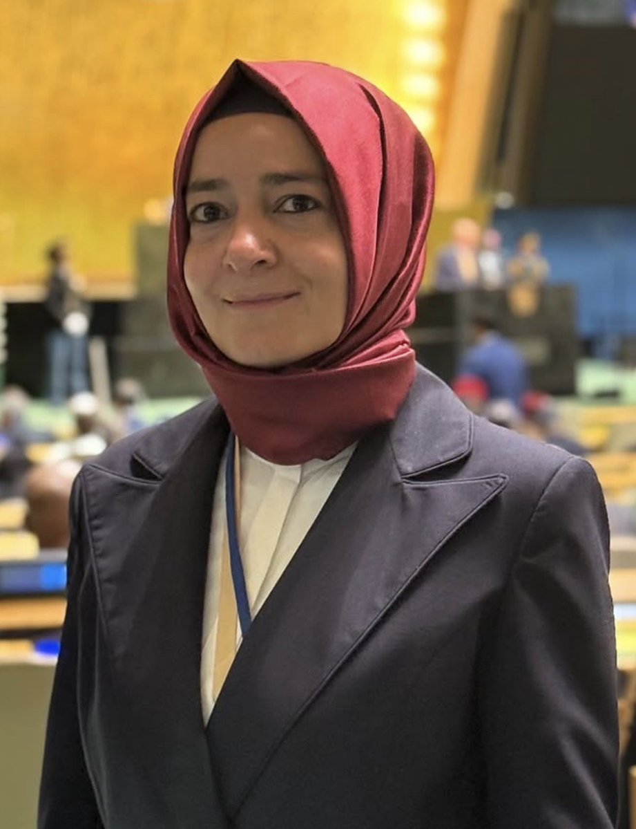 postmbjk's tweet photo. SON DAKİKA | İstanbul Cumhuriyet Başsavcılığı, Fatma Betül Sayan Kaya ve eşi İlyas Kaya’nın malvarlıklarına “tedbir” konulmasını talep etti.

Gerekçe — 2 milyar ₺’lik fon skandalı. https://t.co/AO1UKX7Wro
