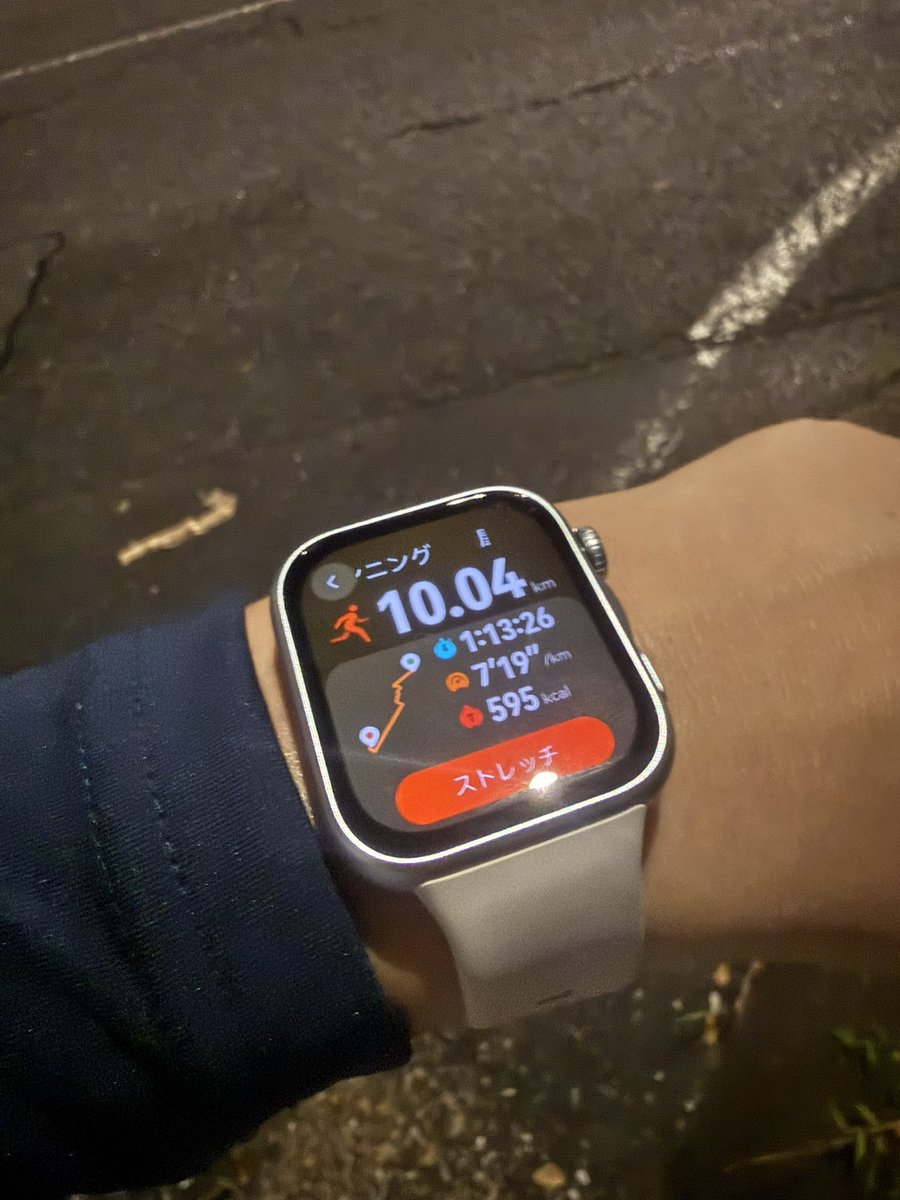 ro55qp3qsj's tweet photo. ようやく今月目標の10kmクリア
ゆっくり走ってきついのに、4分/kmとかで走ってる人凄すぎる https://t.co/18c7gL3CRK