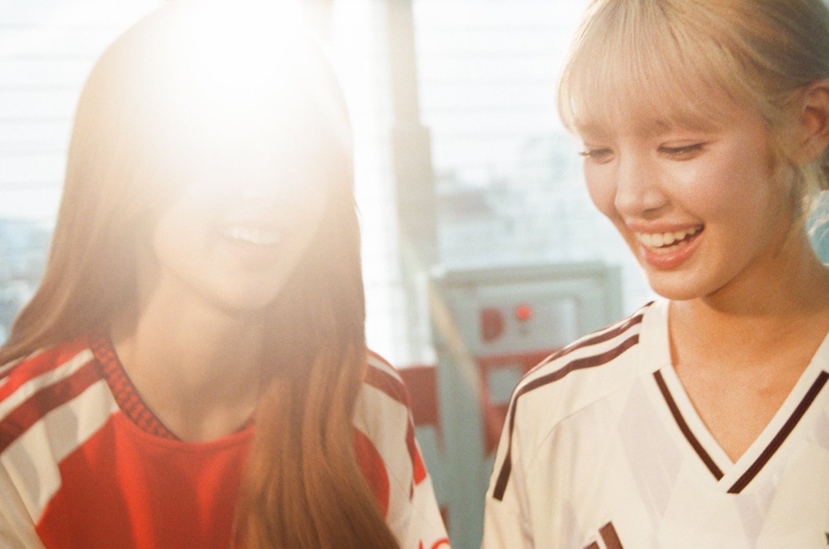 98huoerqt's tweet photo. ก็ไม่ได้ยิ้มเท่าไหร่ เอาไป 2/10 พอ https://t.co/svoozWqqz4