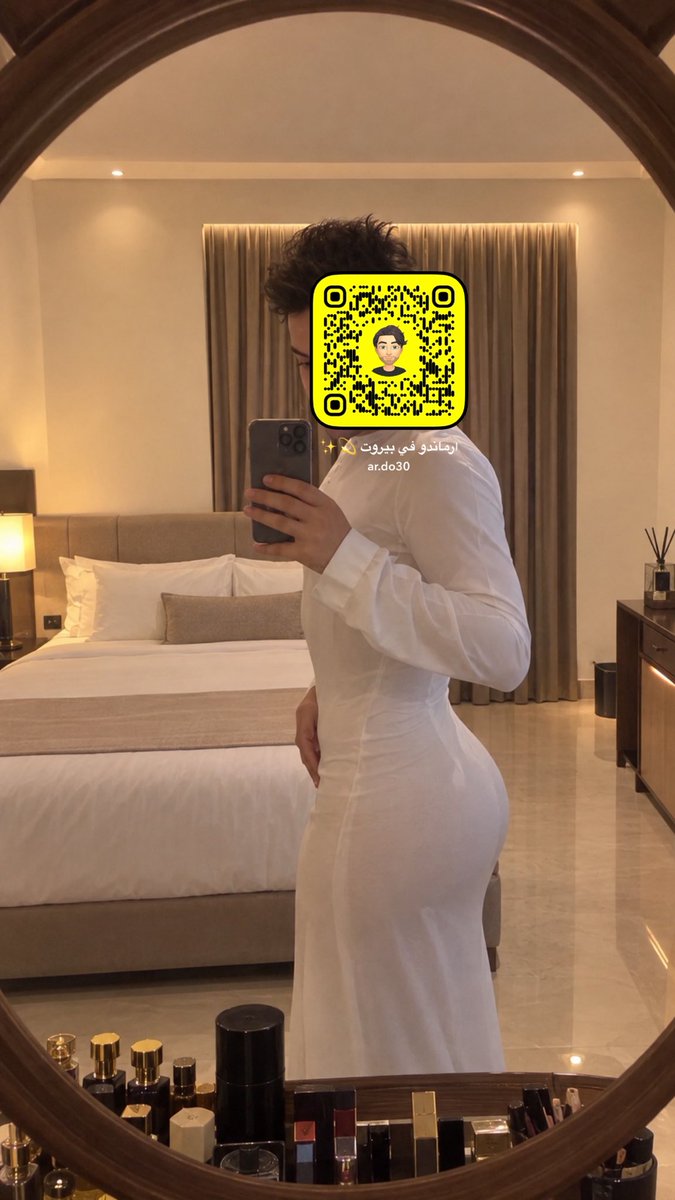 ArmandomakeupB's tweet photo. احس الثوب ديق عليه شوي 🙁
ضيفوني سناب 😌 https://t.co/KbidtXkrL8