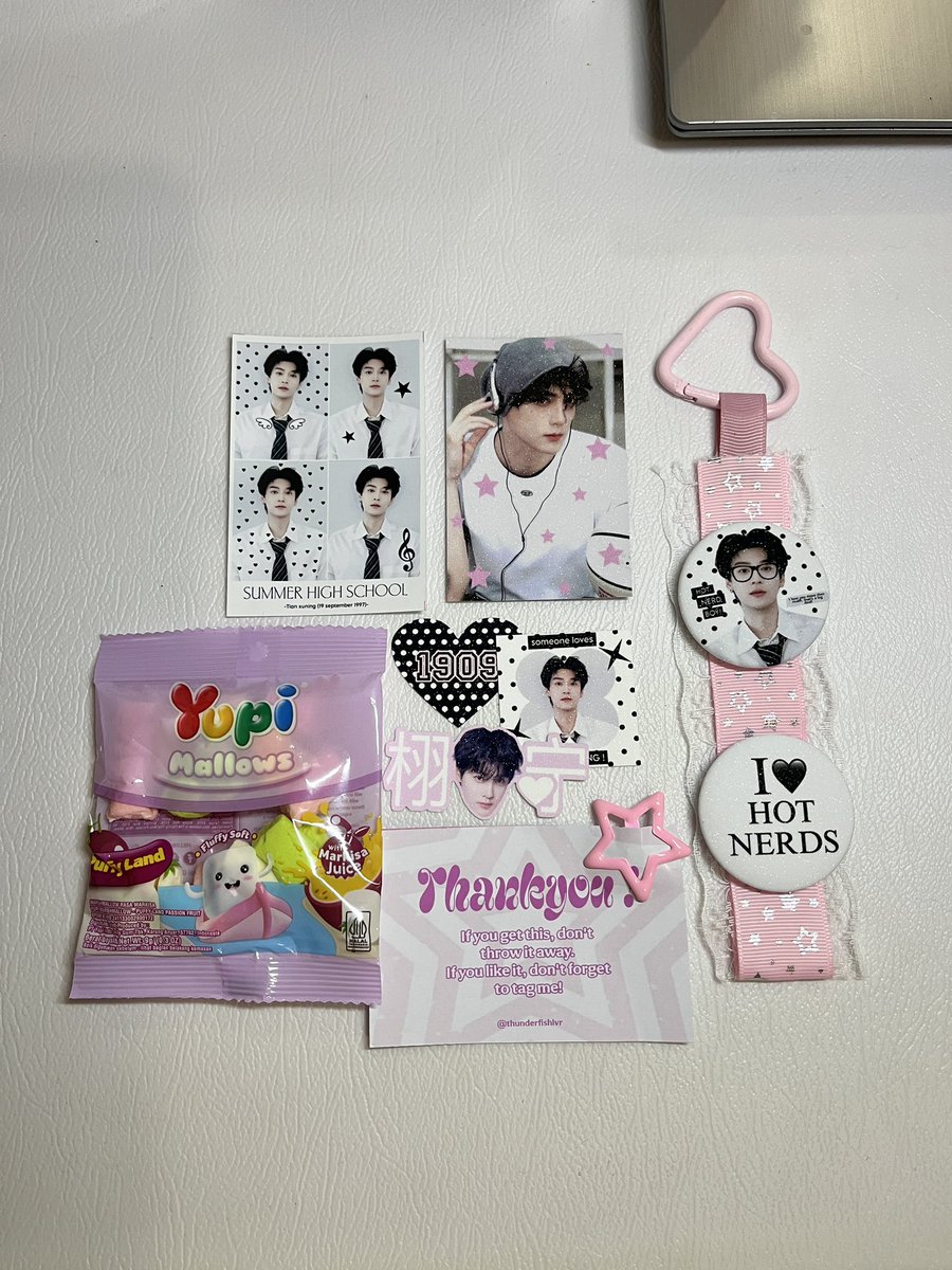 summerspelll's tweet photo. Kak adell thank u so much yaa freebiesnya @thunderfishlvr suka banget gemassh 🥹🩷 https://t.co/ap4SSUjvGE
