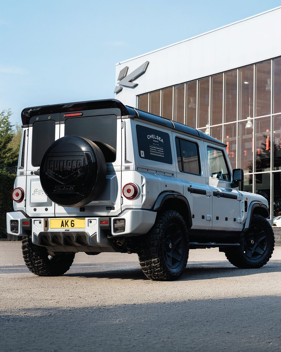 ChelseaTruckCo's tweet photo. VEHICLE FOR SALE: INEOS Grenadier Fieldmaster 
CTC Grandmaster

Price: £89,999.00

Year: 2023
Mileage: 2,815
Engine: 3.0L Petrol

Exterior: Sterling Silver
Interior: Blue Leather

Tel: +44 (0) 20 7751 4555
Mob: +44 (0) 77986 66600
WhatsApp: +447857748236

#ineosgrenadier #INEOS https://t.co/k7e0qLkHTn