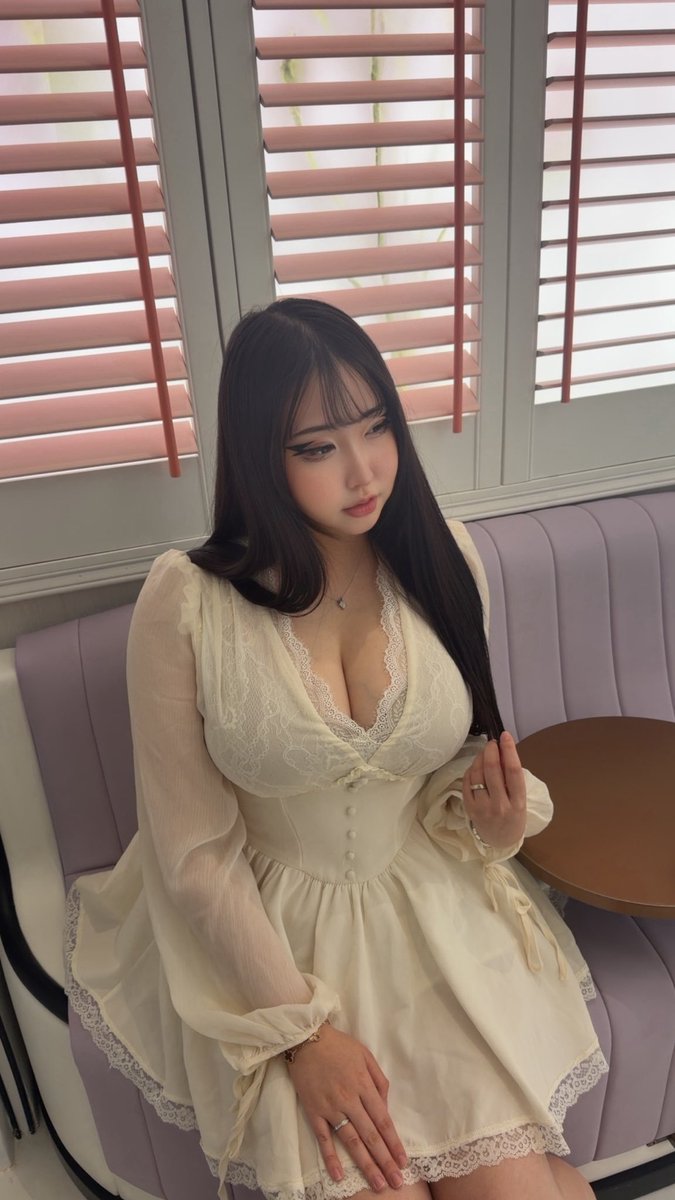 msbreewc30_'s tweet photo. siapa yang pernah di ewe sama teman sendiri? https://t.co/lsoYkOWDnd