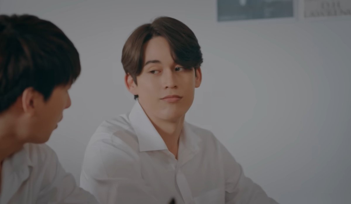 prettyyygawin's tweet photo. pisaeng flexing his generational wealth and then saying we are not interested in buying the university lmaoooo
#GawinCaskey
#BeMyFavorite https://t.co/Bj8X3utJWc