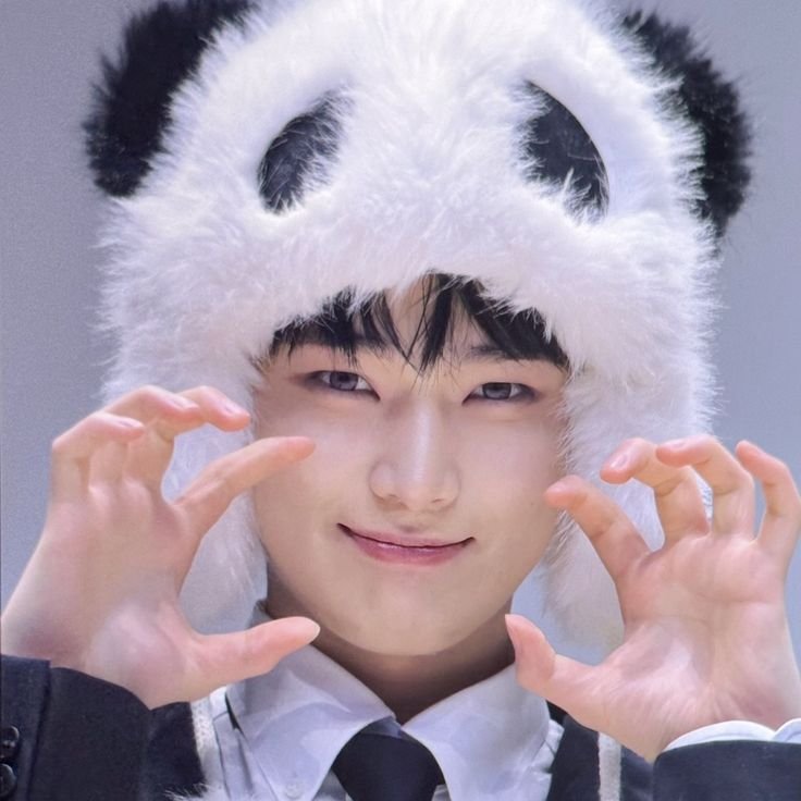 ssunoomisu's tweet photo. 𖥻 ׁ ׅ  busco mutis ! ﹒  ✿   #promotwt #moothunt

19   ──  ;  she/her  .   english - spanish ᜊ
Ი︵𐑼 . . .⠀⠀ ꒰ #wlw #anitwt #kpoptwt ꒱ 　　　　　danmachi • enhypen • nerd proyect • illit https://t.co/nmrD91vlzN