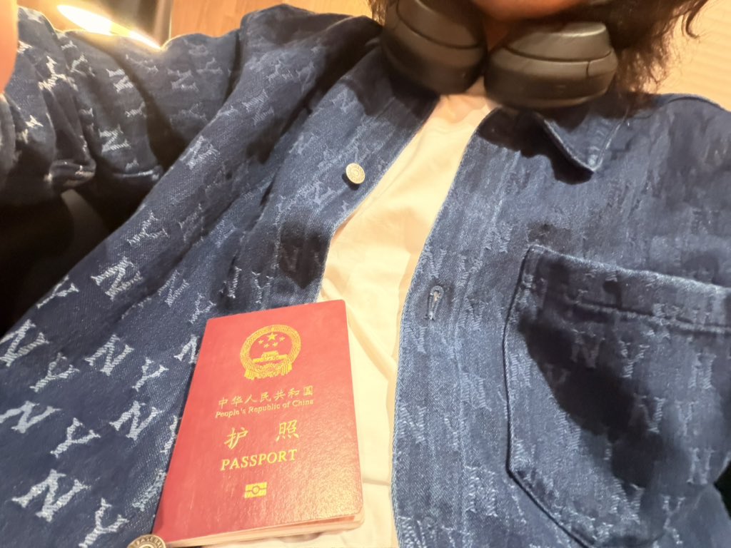 JelExpLab's tweet photo. 再见了我的家👋 https://t.co/02QQ4lOHKN