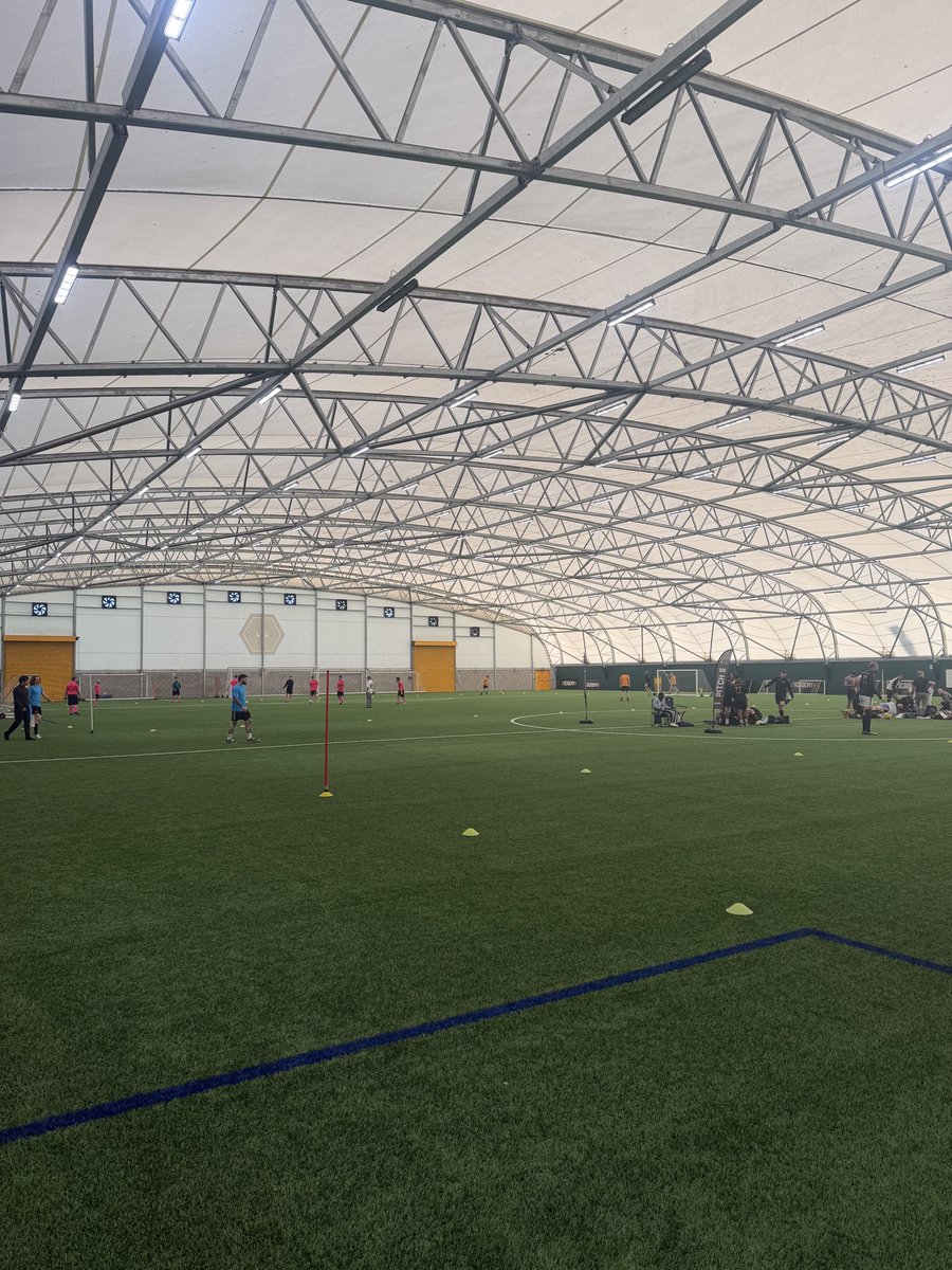 GesLakin's tweet photo. Content Creators Cup 2026 - absolutely cracking day and all for a great cause @wwfcfoundation 

Thanks to @_DazzlingDave for organising

And great to catch up with Mel Eves too! #wwfc https://t.co/zBwNza082T