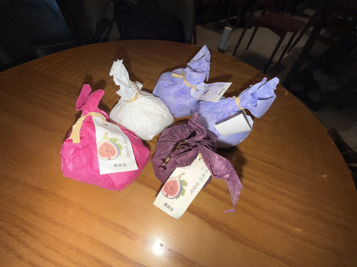 mbokky's tweet photo. 안녕하세요무화과에미친여자입니다 https://t.co/pS14Z9h3bZ