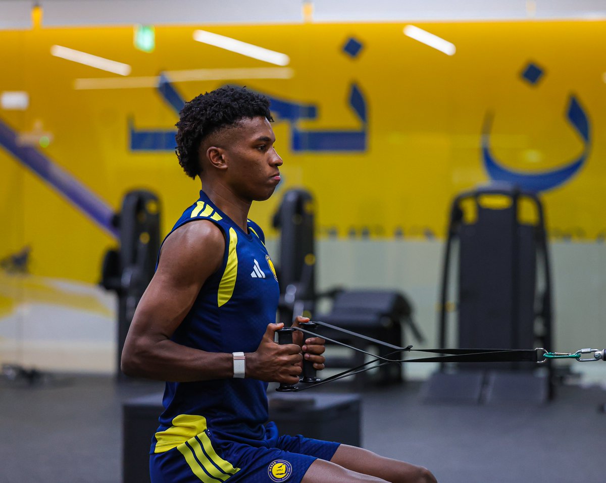 AlNassrFC's tweet photo. من أجـل عـودةٍ أقوى بإذن الله 💛 https://t.co/y2J5K3H0NN