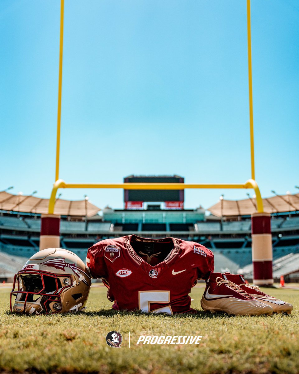 FSUFootball's tweet photo. Classic

#NoleFamily | @progressive https://t.co/Ddvj7ayoZH