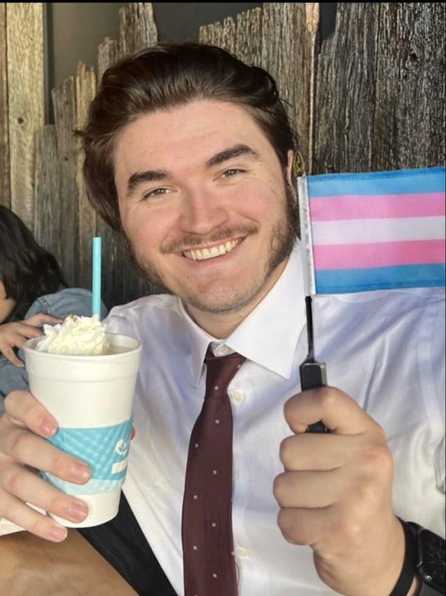 veritydued1's tweet photo. every transphobe will look you dead in the eyes and tell you this is a woman https://t.co/7qpuuspdJA
