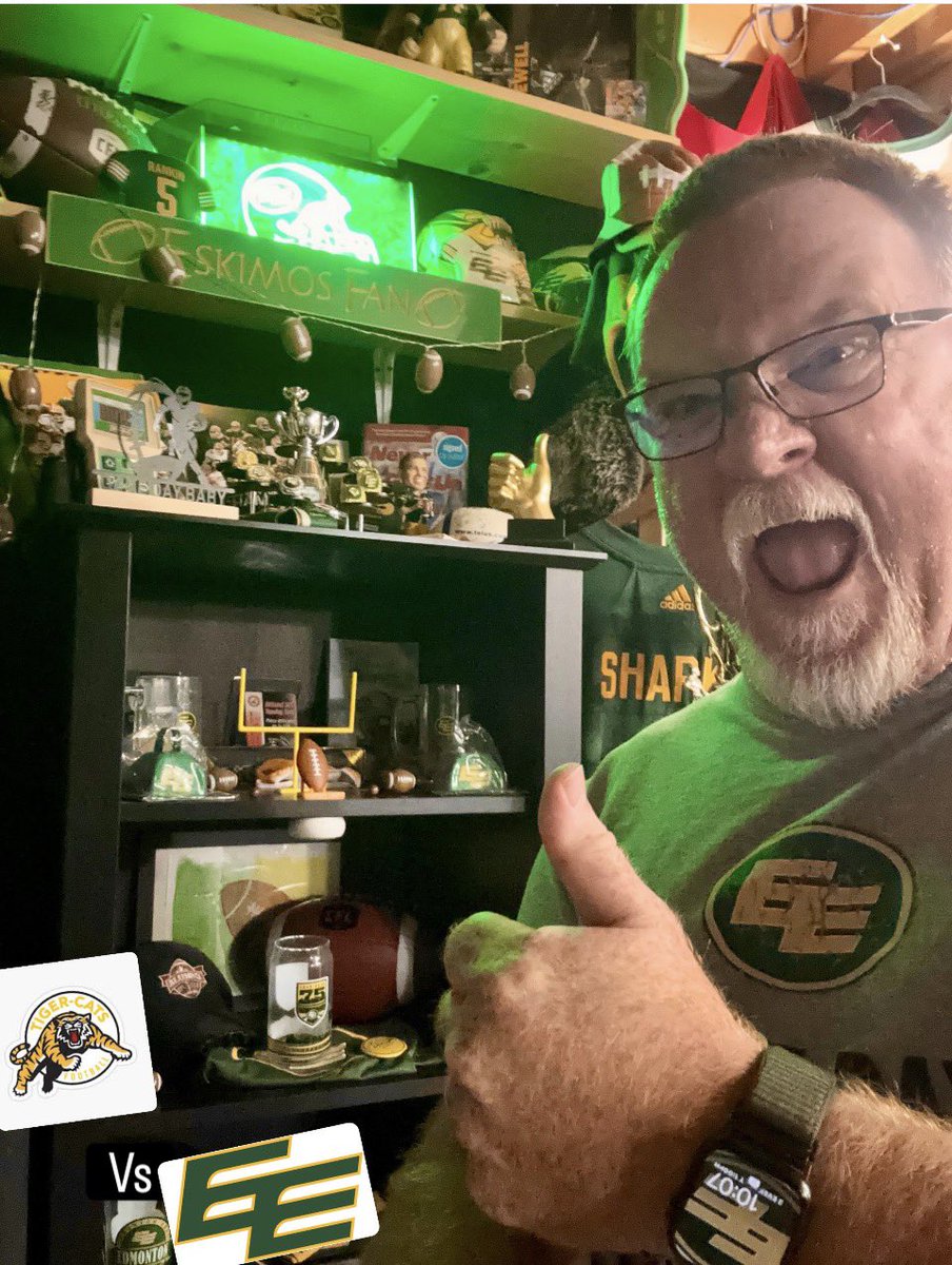 kcshapka's tweet photo. Game Day Baby👍 let’s put the HAMmer down on the TiCats ready for a big EE win! EE vs TiCats #CFL #B.O.N.E#gamedaybaby1 #GoElks #defend https://t.co/EZjGisgMa3