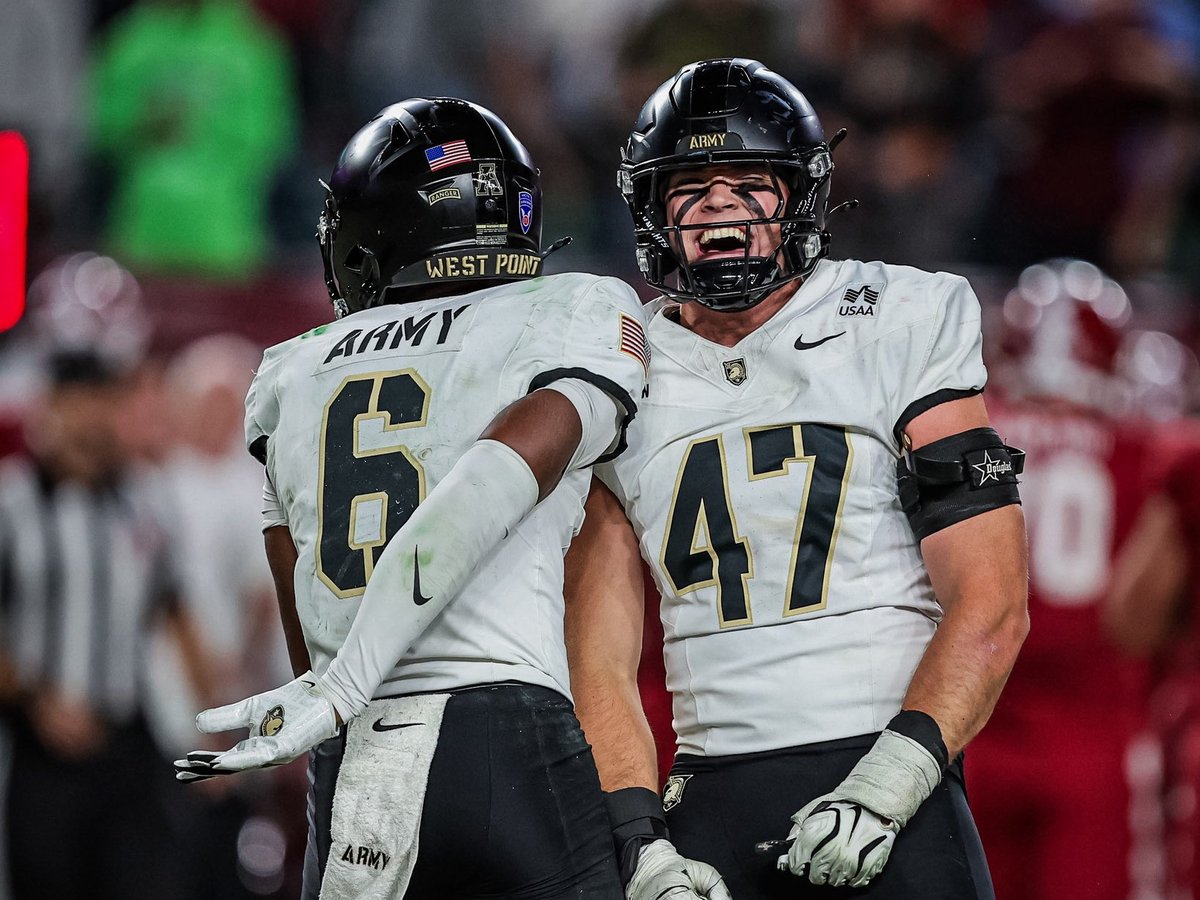 asforfootball's tweet photo. Quick Thoughts: Army Finishes Strong & Beats Temple
Via @DannoECabeza.
H/T to @TheTrenchDoctor Paul Horne & @BrigadeReview for workshopping this with me this morning.
#GoArmy #BEATLaTech #ArmyFootball #ArmyBlackKnights
https://t.co/K86VPHh7KD https://t.co/4IziKLApwA