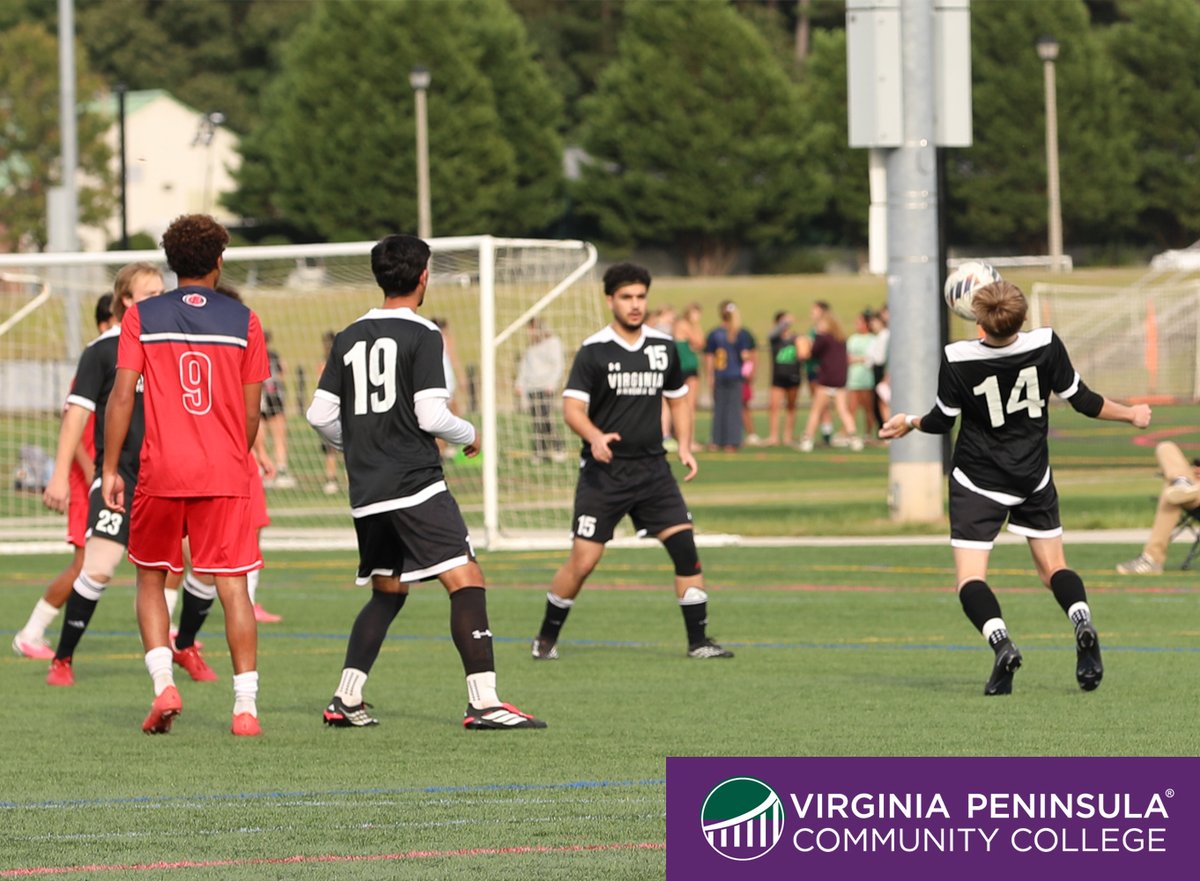 VPCCva's tweet photo. Scenes from yesterday’s match where the VPCC Gators hosted the Hurricanes from Louisburg College in Williamsburg. #soccer #futbol #williamsburgva #vpccva #gatorfamily https://t.co/Xg2rF7RxIr