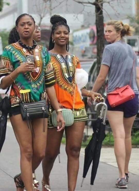 historical_Afr's tweet photo. All people of African descent, whether they live in North or South America, the Caribbean, or in any part of the world are Africans and belong to the African nation. ~ Kwame Osagyefo Nkrumah 💪🏿 https://t.co/fuIxzaTzPJ