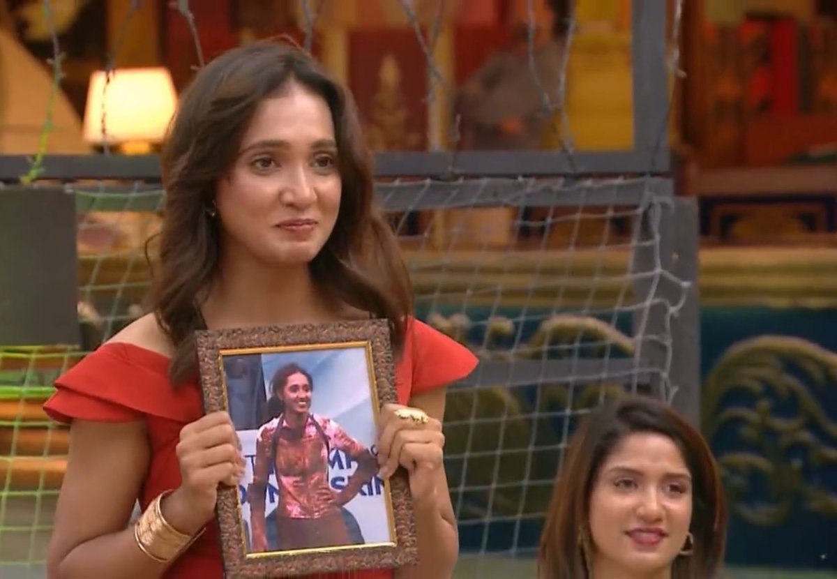 BadTriber's tweet photo. Ollevrge ollede aagodu hence it's proved 😌

Well deserved KC for my gurl #AsiyaFirdose ❤️

#BBK13 #BBK13Live https://t.co/Pluo2vPOUV