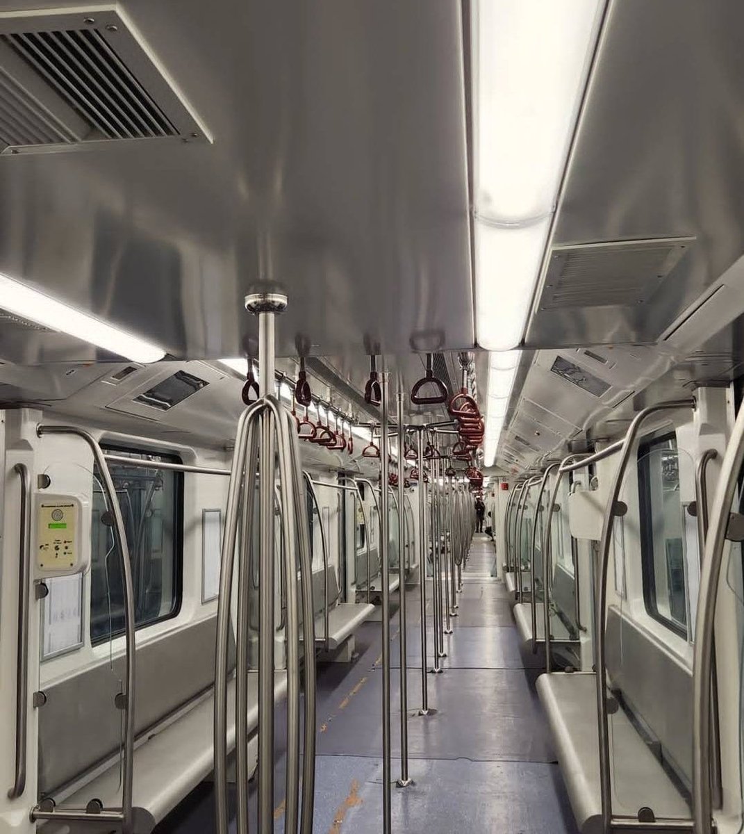 MetroRailBlog tweet picture