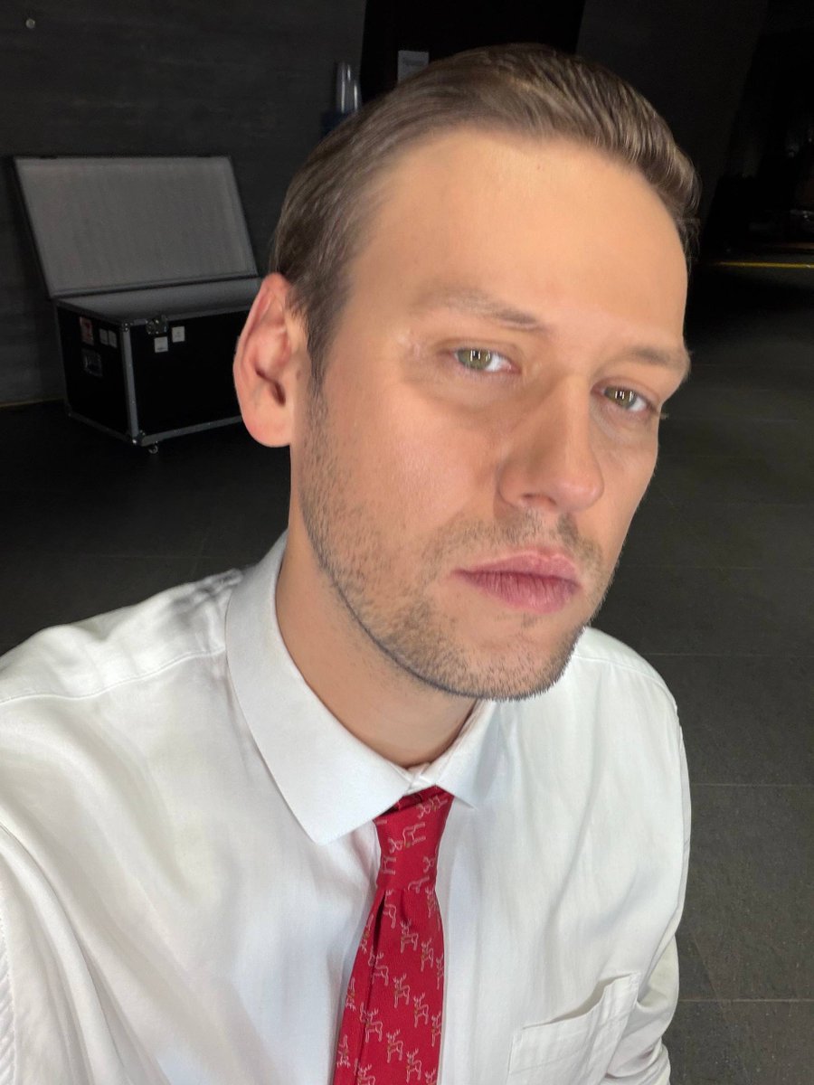 mormoriri's tweet photo. Красивого мужчину вам в ленту.
А с ним рядом ещё один красивый мужчина ☺️ https://t.co/G4Hm3SMg1t