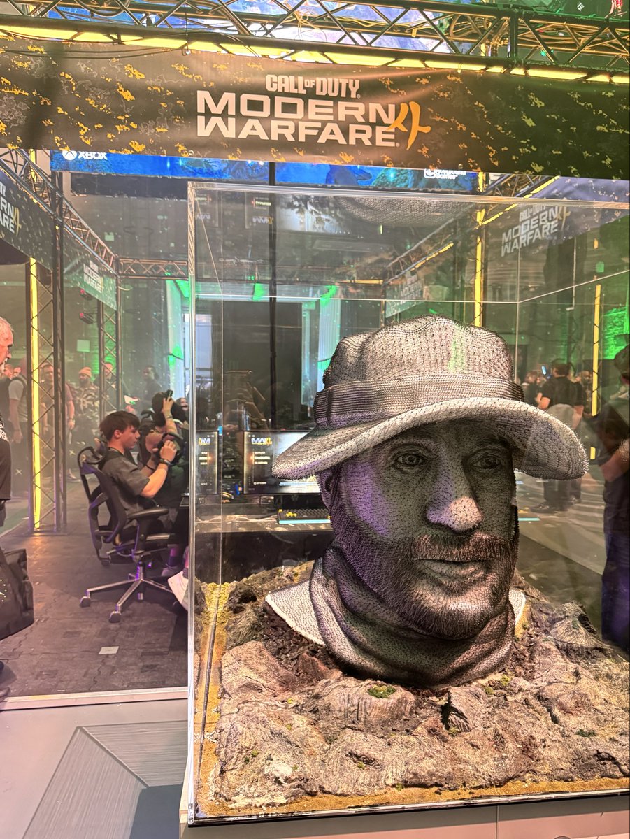 CallofDutyUK's tweet photo. Call of Duty: Modern Warfare 4 is at @xboxuk FanFest in London 👀

If you’re around, drop by the Main Chamber for some hands-on 6v6 MP matches 🎮 https://t.co/fKkqFbx5XB