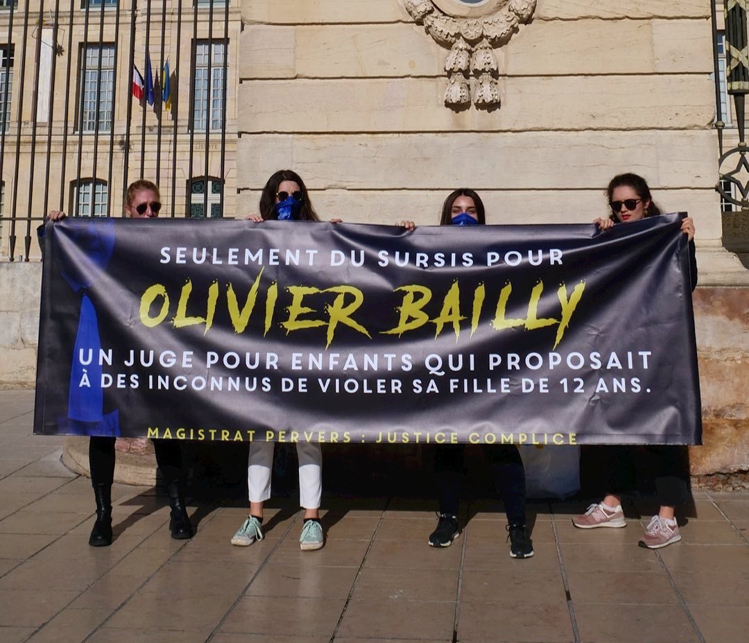 MoradELHATTAB1's tweet photo. « Le seul JUGE véritable est le fusil », phrase tirée du roman "Mateo Falcone", écrit par Prosper Mérimée et publié en 1829. https://t.co/uRabk2WljF