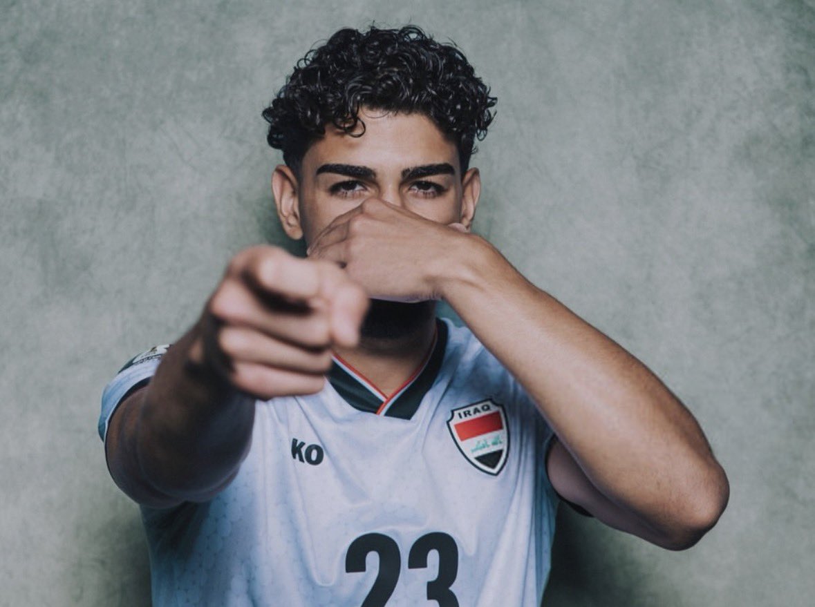 EVE4Ever1_'s tweet photo. يا بشر والله ما احب اطبل ب لاعب واجد و انزل عنه بشكل مستمر عشان لكن والله ميرخاس دوسكي ظهير متكامل متكامل 

• يمتلك قدم رائعه سواء بالعرضيات او اختراق المساحات 
• وعي تكتيكي عالي عالي وكانه يلعب بالبريمرليغ بشكل يومي
• مميز دفاعياً بشكل رائع وصلب 

ماشاءالله تبارك الرحمن https://t.co/p86FPXiRBD