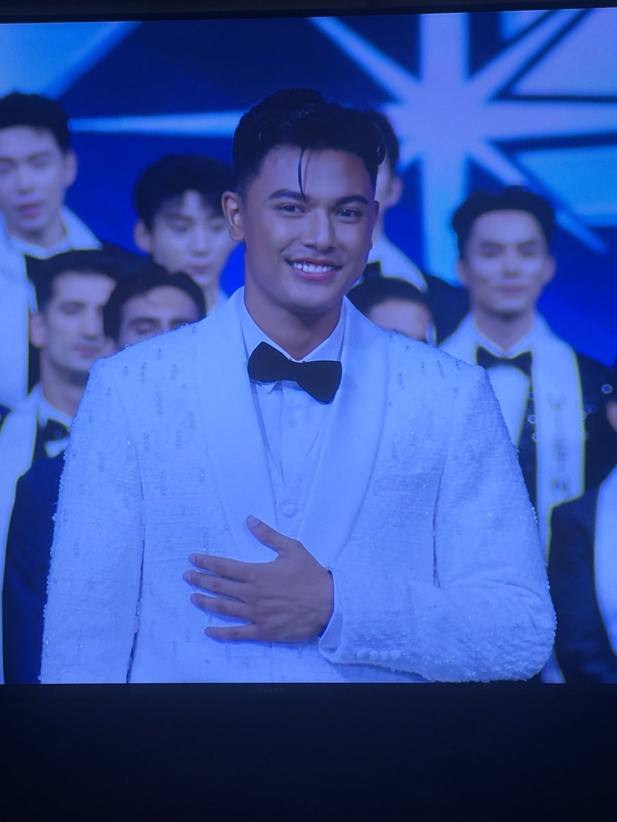vhinzzurc's tweet photo. Robbed. #MisterInternational2026 https://t.co/TzZkoi2oGT