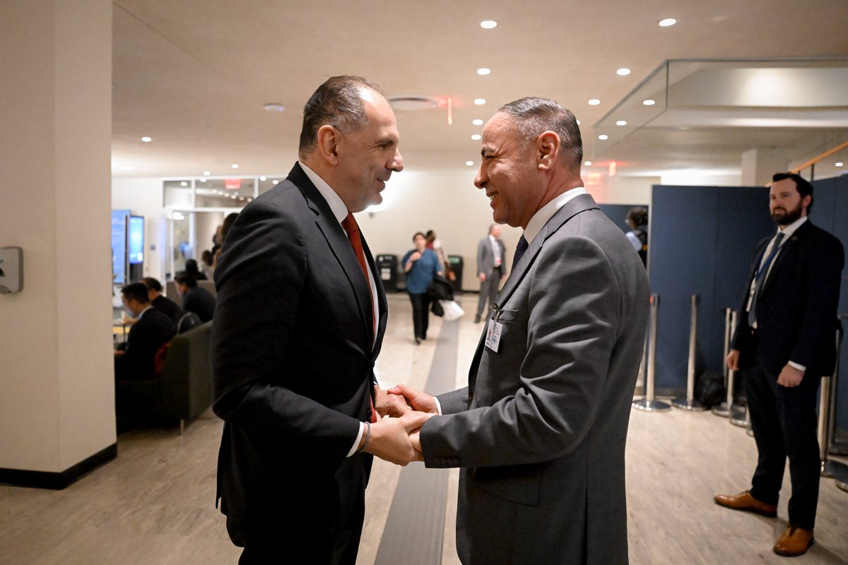 GreeceMFA's tweet photo. 📍New York | 25 September

On the sidelines of #UNGA81, 🇬🇷 FM George Gerapetritis held a brief pull-aside with Al Taher Salem Al Baour, Acting FM of 🇱🇾 #Libya’s Government of National Unity.

#GreeceUNSC #GreeceMFA https://t.co/R3Mswq5BXd